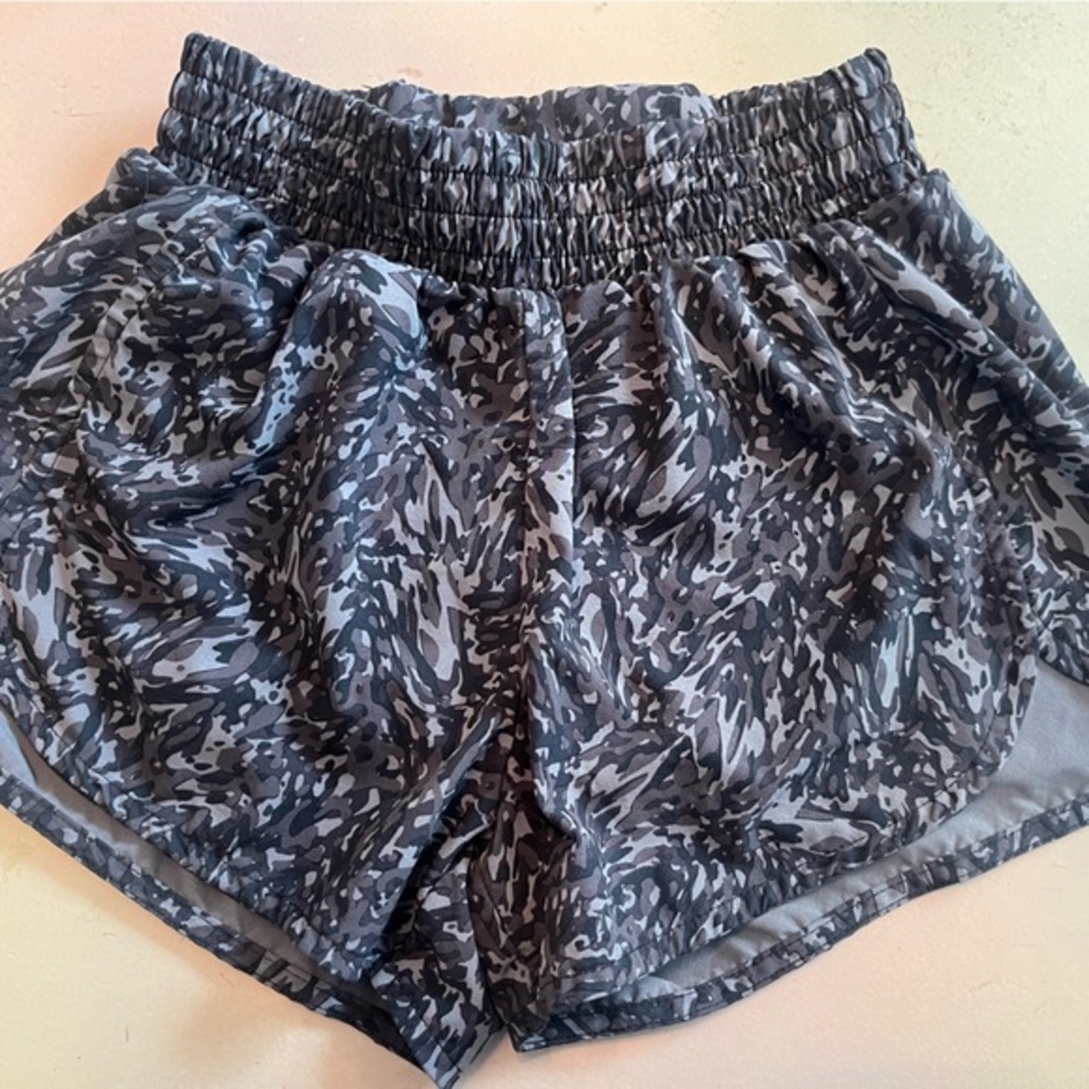 Zella girls shorts size 8-10 athletic leisure black gray cute sporty